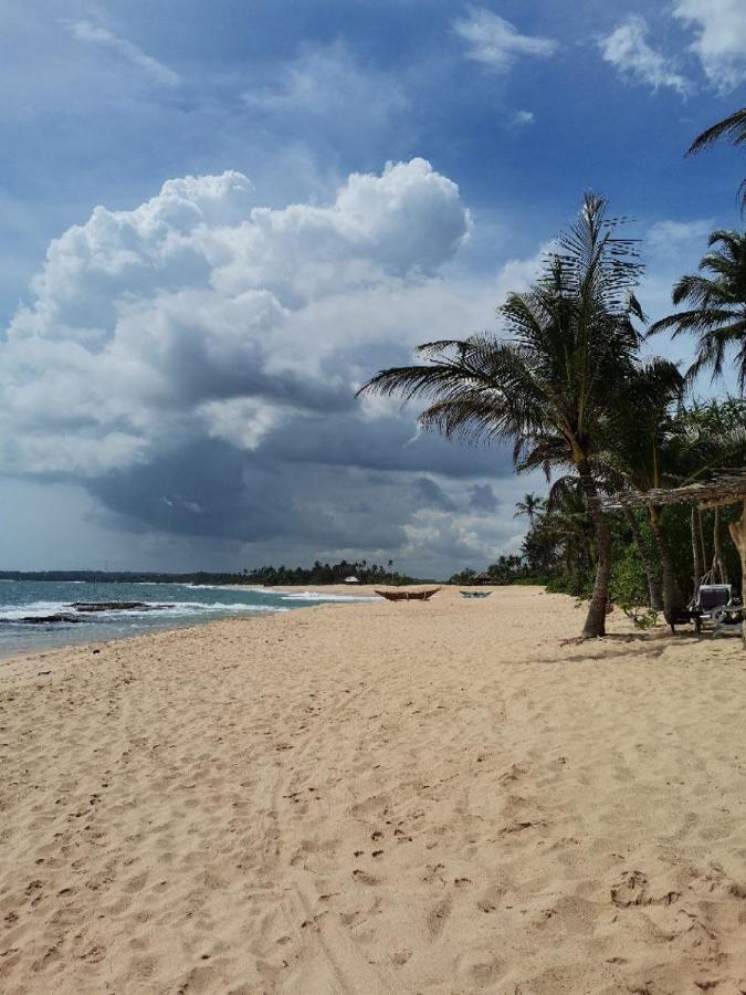 Eagles Nest Cabanas Tangalle Exterior photo